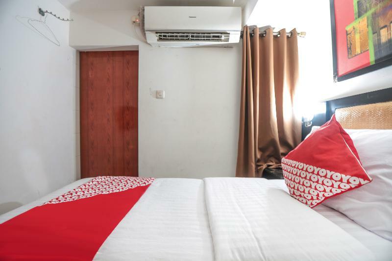 Hotel Oyo 161 Dc Utan Kayu
